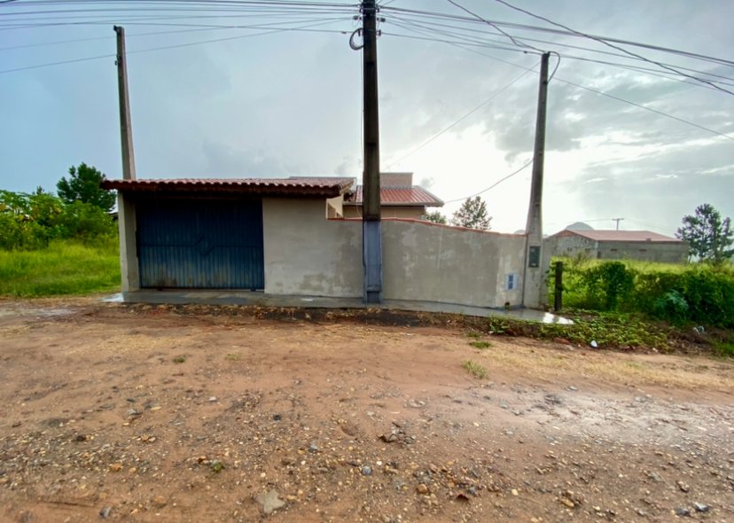 Casa - Venda - Proximo Centro - Torre de Pedra - SP