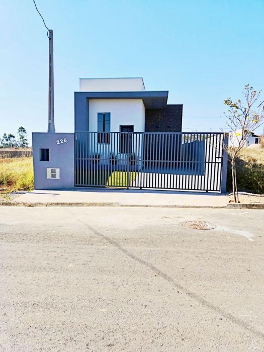 Casa - Venda - Residencial Montebelle - Porangaba - SP