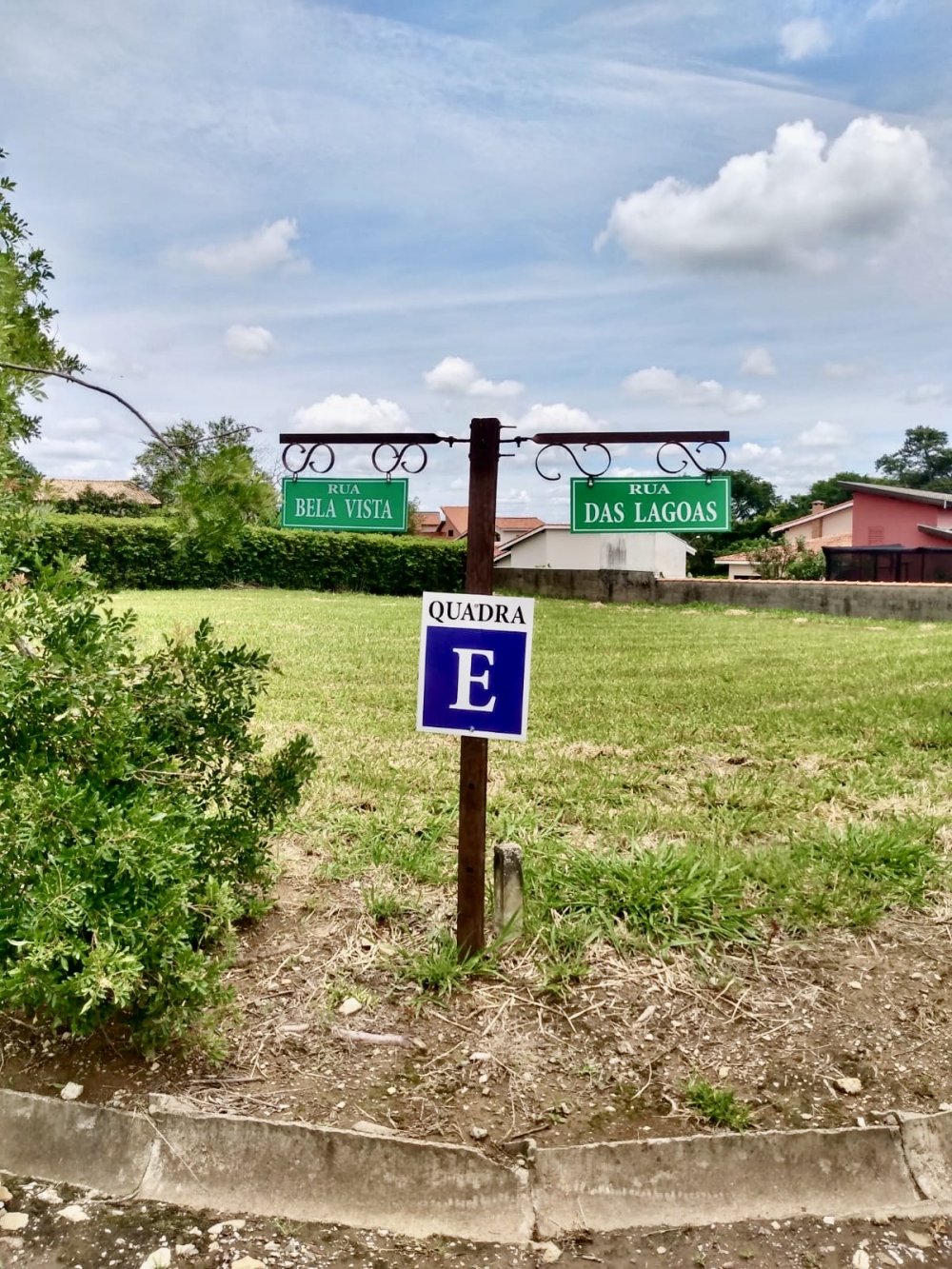 Terreno em Condom�nio - Venda - Residencial Fazenda Vict�ria - Porangaba - SP