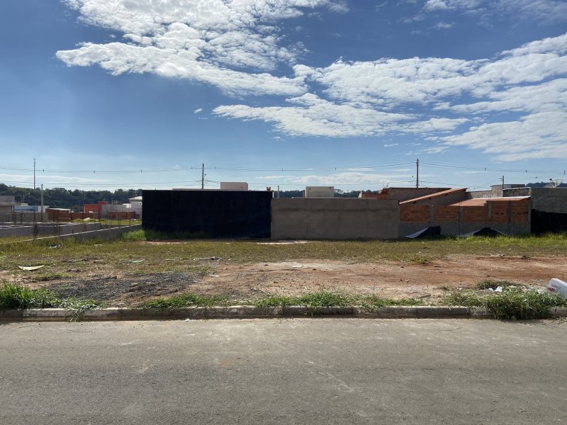 Terreno em Condom�nio - Venda - Residencial Jardim Adonai - Porangaba - SP