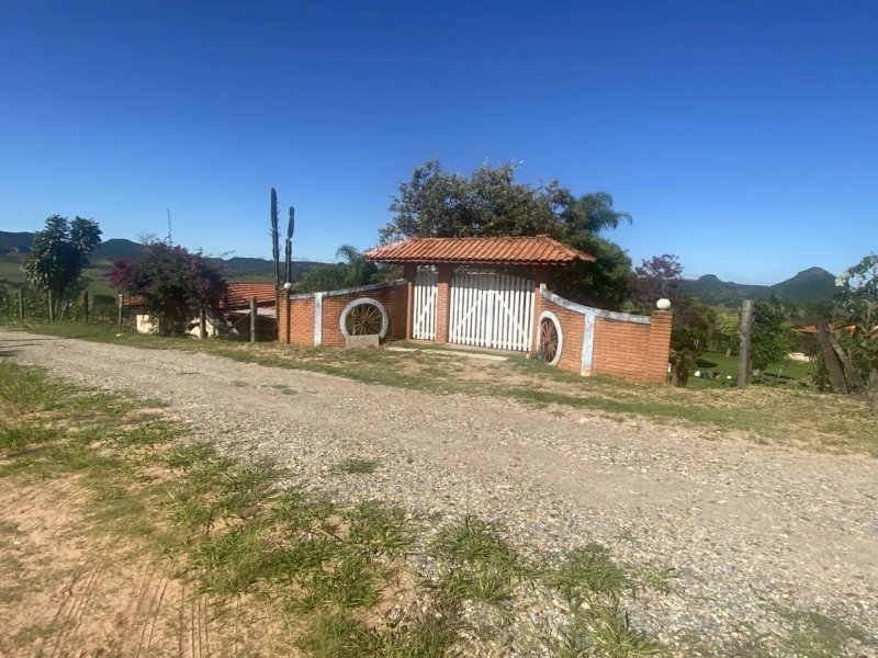 Ch�cara - Venda - Zona Rural - Torre de Pedra - SP